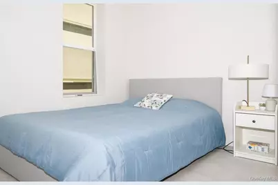 315 1M W Broadway #1M, Long Beach, NY 11561 - Photo 13