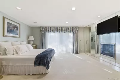 30 Yale Drive, Manhasset, NY 11030 - Photo 21