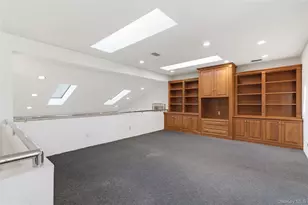 30 Yale Dr, Manhasset, NY 11030 - Photo 31