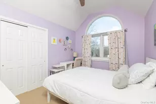 503 Weeks Ave, Manorville, NY 11949 - Photo 9