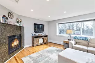 503 Weeks Ave, Manorville, NY 11949 - Photo 19