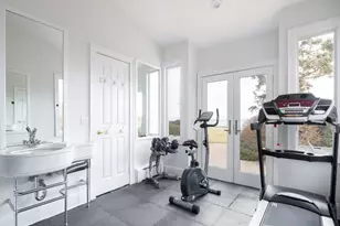 16 Point Rd, Bellport, NY 11713 - Photo 25