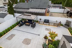 599 Park Ave, West Hempstead, NY 11552 - Photo 29