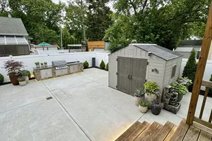 599 Park Ave, West Hempstead, NY 11552 - Photo 33