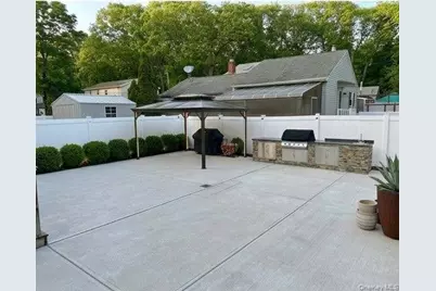 599 Park Avenue, West Hempstead, NY 11552 - Photo 45