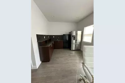 599 Park Avenue, West Hempstead, NY 11552 - Photo 27