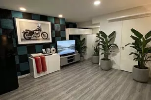 599 Park Ave, West Hempstead, NY 11552 - Photo 19