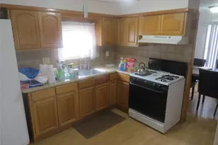 621 Sheafe Rd, Poughkeepsie, NY 12601 - Photo 9