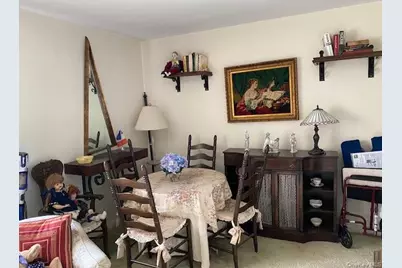 264-15 Langston Avenue #E-2, Glen Oaks, NY 11004 - Photo 3