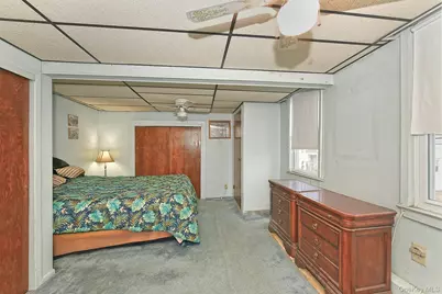 86 Gotham Avenue, Elmont, NY 11003 - Photo 9