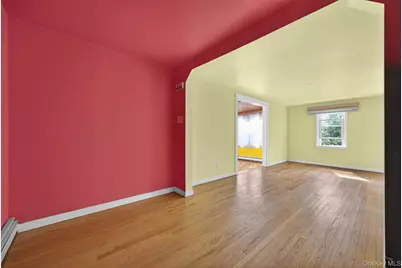 87 8th Avenue, Huntington Station, NY 11746 - Photo 9