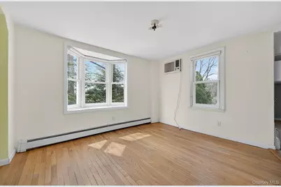 87 8th Avenue, Huntington Station, NY 11746 - Photo 11