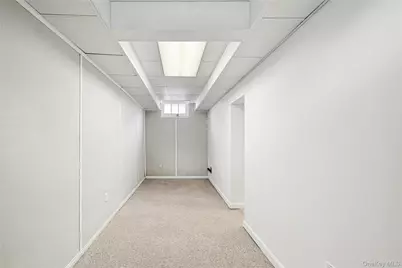 74 Valentine Avenue, Glen Cove, NY 11542 - Photo 11