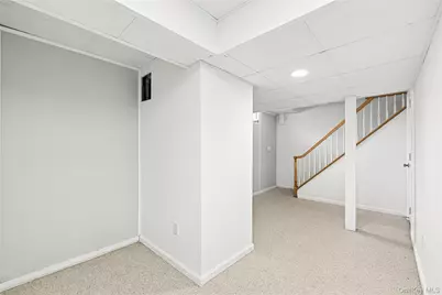 74 Valentine Avenue, Glen Cove, NY 11542 - Photo 13