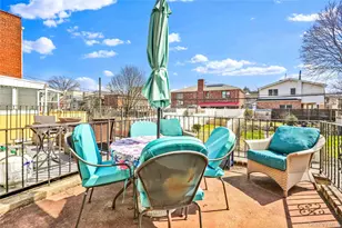 21-51 47th St, Astoria, NY 11105 - Photo 5