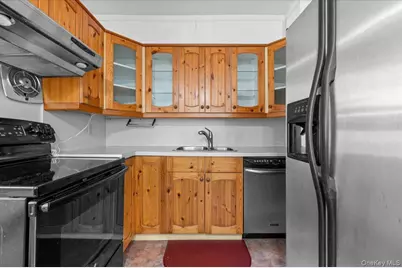 2192 6th Street, East Meadow, NY 11554 - Photo 9