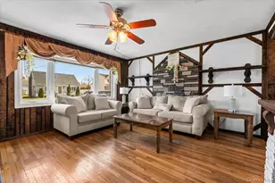 2192 6th St, East Meadow, NY 11554 - Photo 3