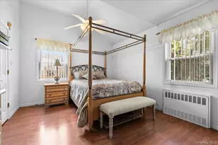 2192 6th St, East Meadow, NY 11554 - Photo 11