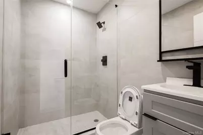 315 W Broadway #BE, Long Beach, NY 11561 - Photo 11