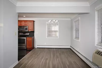 64 S Clinton Avenue #2B, Bay Shore, NY 11706 - Photo 3