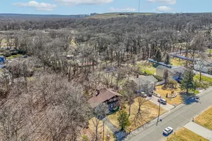 43 Village Ln, Hauppauge, NY 11788 - Photo 23