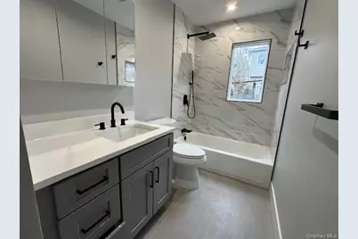 5 Linwood Road N #1st Fl, Port Washington, NY 11050 - Photo 9