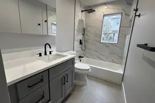 5 Linwood Rd N, Port Washington, NY 11050 - Photo 9