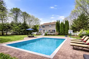 9 Deborah Dr, Westhampton Beach, NY 11978 - Photo 11