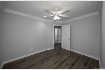 524 Tudor Lane #524, Middle Island, NY 11953 - Photo 7