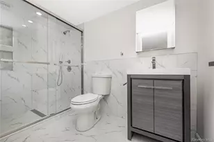 1078 Woodfield Rd, Rockville Centre, NY 11570 - Photo 41