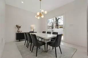 1078 Woodfield Rd, Rockville Centre, NY 11570 - Photo 21