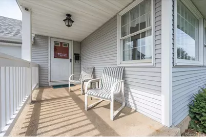 145 Raleigh Lane, West Islip, NY 11795 - Photo 3