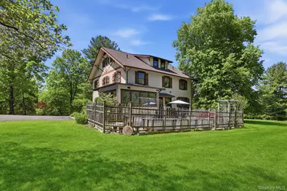 8 Elmer Galloway Road, Katonah, NY 10536 - Photo 47