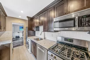 251-54 61st Ave, Little Neck, NY 11362 - Photo 9