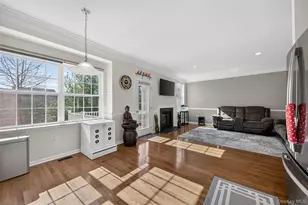 33 Pritchard Ct, Fishkill, NY 12524 - Photo 9