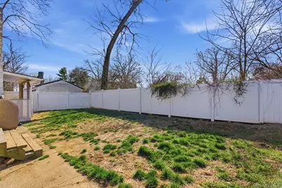 108 4th Street, Brentwood, NY 11717 - Photo 23