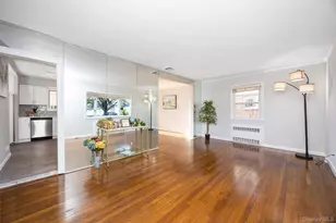 72 Spruce St, West Hempstead, NY 11552 - Photo 7