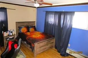 8 Lion Ln, North Babylon, NY 11703 - Photo 11