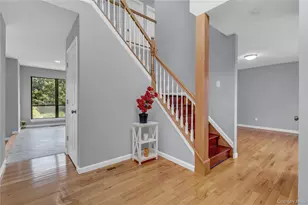 242 Trout Brook Ln, Aquebogue, NY 11901 - Photo 5