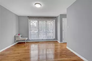 242 Trout Brook Ln, Aquebogue, NY 11901 - Photo 7