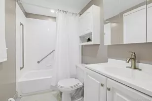 200 Bardonia Rd, Bardonia, NY 10954 - Photo 31