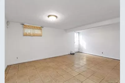 132-20 60th Avenue, Flushing, NY 11355 - Photo 23