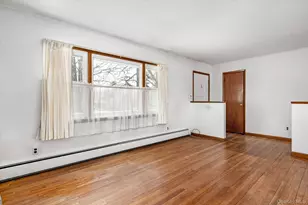 18 Maple Ave, Bellport, NY 11713 - Photo 5