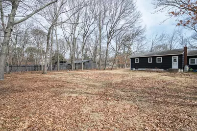 18 Maple Avenue, Bellport, NY 11713 - Photo 19