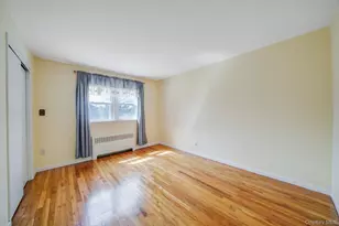 344 Woods Rd, North Babylon, NY 11703 - Photo 15