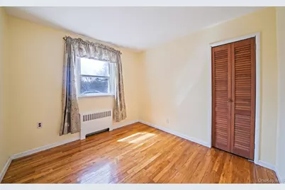 344 Woods Road, North Babylon, NY 11703 - Photo 17