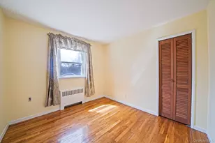 344 Woods Rd, North Babylon, NY 11703 - Photo 17