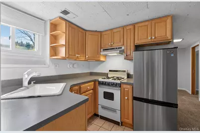 7 Phyllis Drive, East Northport, NY 11731 - Photo 13