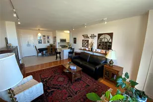 270-10 Grand Central Pkwy, Floral Park, NY 11005 - Photo 5