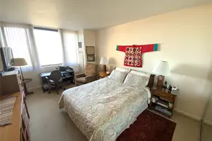 270-10 Grand Central Pkwy, Floral Park, NY 11005 - Photo 11